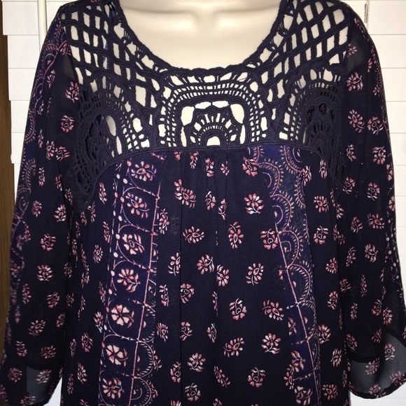 Japna Dress - Picture 2 of 7